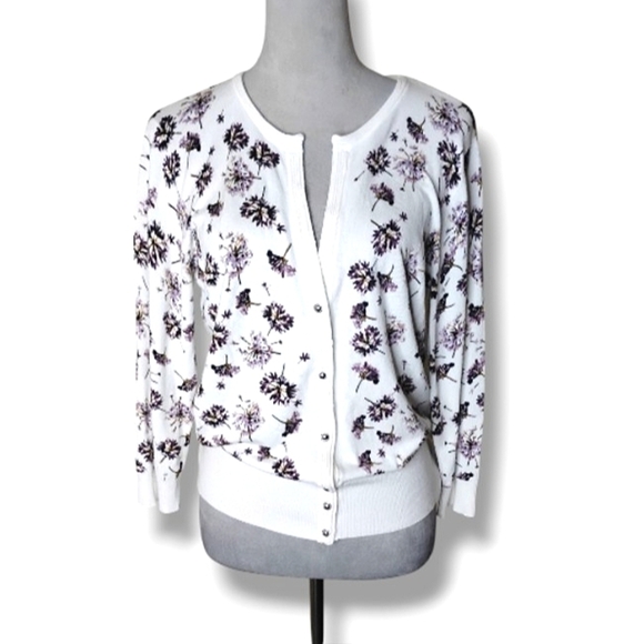 Two Twenty Five Floral Cardigan Sz XL White Knit SnapFront Cottagecore Preppy - Picture 1 of 8
